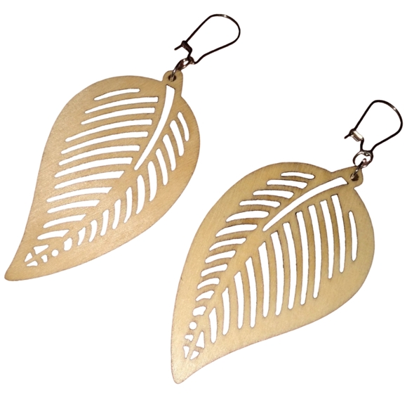 Boho Wood Leaf Feather Earrings Lightweight Carved Cut Out Bohemian Big Leaves - Picture 1 of 5